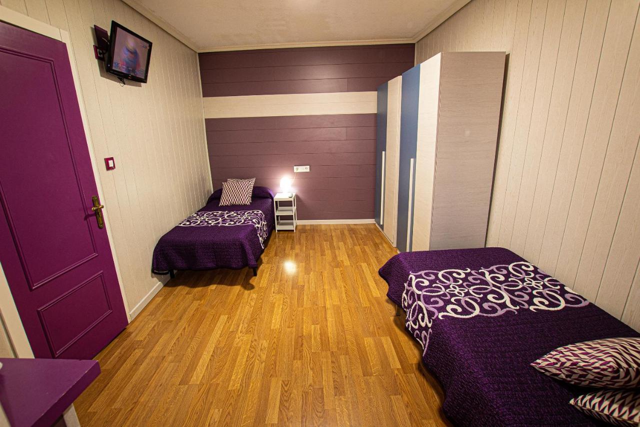 Отель Residencia Salamanca Universitaria Экстерьер фото